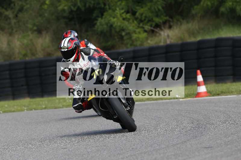 Archiv-2025/42 07.08.2025 Peter Studer Girls Day ADR/Gruppe pink/717